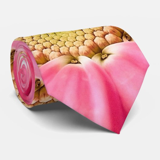 ピンクの黄色い花の花弁フラクショナルアートネックタイ ネクタイ (ロール)