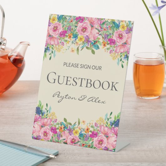 ピンクの黄色の野結婚花のサイン私たちのゲストブック 台座サイン (インサイチュ)