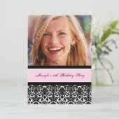 ピンクの黒い写真の第18バースデーパーティ招待状 招待状 (スタンド正面)