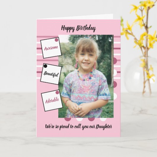 ピンクの黒い娘素晴らしの写真の誕生日 カード (黄色い花)