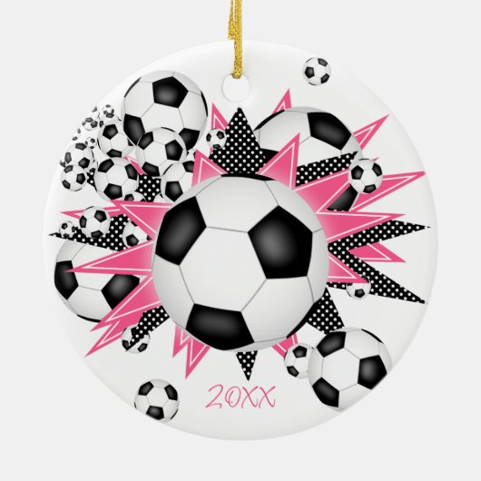 ピンクの黒い星の女の子が記念撮影したサッカーボール セラミックオーナメント (裏面)