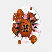 ピンクの黒い星の女の子を記念するバスケット メタルオーナメント (正面左)