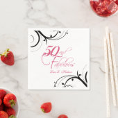 ピンクの黒の渦巻き旋回50thと素晴らしい!バースデー スタンダードカクテルナプキン (インサイチュ)