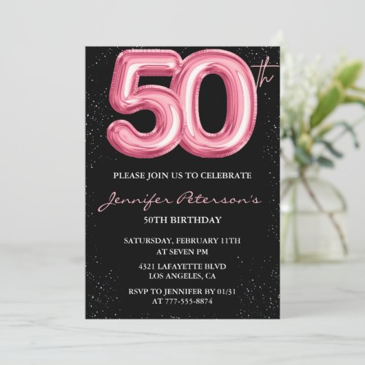 ピンクの50歳の誕生日招待状バルーングラムブラック 招待状 (スタンド正面)