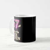 ピンクの67 Six Seven 6-7 - おもしろイタリアの脳みそ回転キッズ コーヒーマグカップ (正面左)