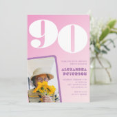 ピンクの90歳の誕生日招待状 レトロ写真 招待状 (スタンド正面)