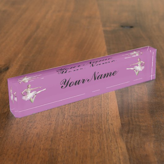 ピンクの、カスタマイズ文字のバレリーナの跳躍 デスクネームプレート (側面)