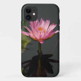 ピンクの《植物》スイレンの電話ケース iPhone 11 ケース