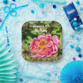 ピンクの《植物》百日草と黄色の中心 ペーパープレート (パーティー)