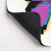 ピンクの、青および黒い蝶 マウスパッド (コーナー)