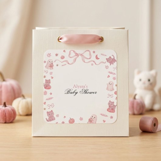 ピンクの「Our Little Boo is Almost Due」ベビーシャワー スクエアシール