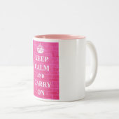 ピンクのKeep Calm & Carry On ツートーンマグカップ (正面右)