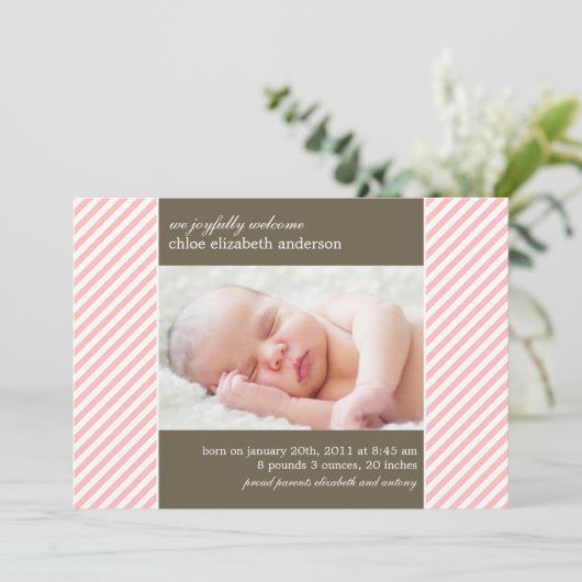 ピンクのPinstripes写真の誕生のお知らせ 案内状 (スタンド正面)