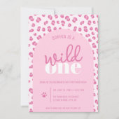 ピンクのWild Oneガール1歳の誕生日招待状 招待状 (正面)