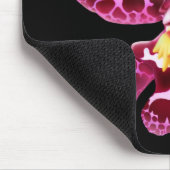 ピンクのWilsonaraの蘭の花 マウスパッド (コーナー)