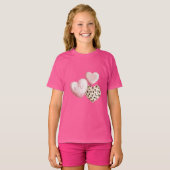 ピンクのXOXOヒョウ柄ハート Tシャツ (正面フル)