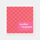 ピンクはっきりしたと赤のチェッカーボードのカスタムウェディング スタンダードカクテルナプキン (正面)