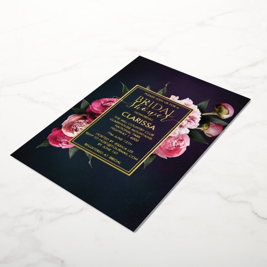 ピンクはっきりしたムーディピーニーフラワーシックブライダルシャワー 箔招待状 (回転した状態)