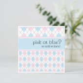 ピンクまたは青の中性アーガイル柄のの男の子のベビーシャワー 招待状 (スタンド正面)