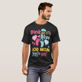ピンクまたは青の神ママ愛あなたジェンダーを明かすベビー Tシャツ (正面フル)
