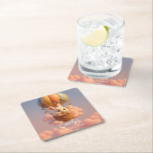 ピンクよくはしゃぐの雲を持つバニー熱気球 スクエアペーパーコースター (インサイチュ)