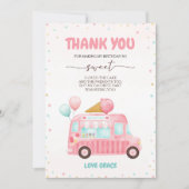 ピンクアイスクリームトラックはこちらスクープ誕生日 サンキューカード (正面)