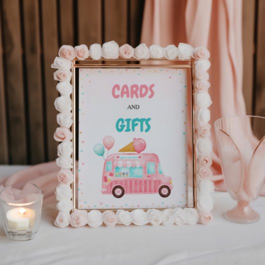 ピンクアイスクリームトラックカードとギフト 台座サイン