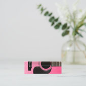 ピンクアコースティックギター スキニー名刺 (スタンド正面)