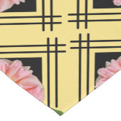 ピンクアンドイエローローズトレリス自然デザイン ショートテーブルランナー (コーナー)