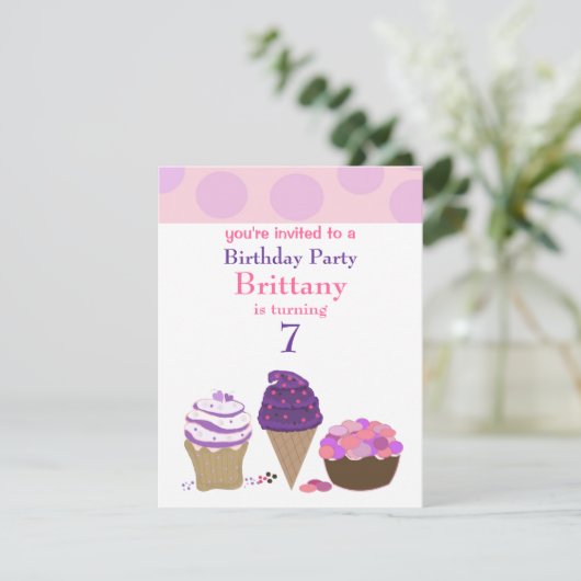 ピンクアンドパープルスイートトリート誕生日招待状 招待状 (スタンド正面)
