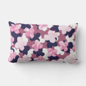 ピンクアートネイビーブルー水彩花模様 ランバークッション (裏面)