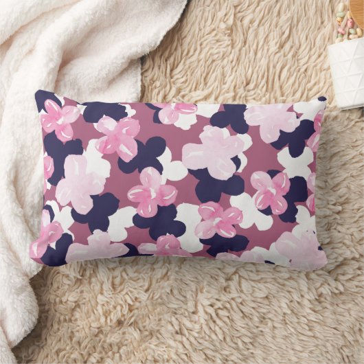 ピンクアートネイビーブルー水彩花模様 ランバークッション (ブランケット)