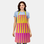 ピンクイエローオレンジストライプの色 エプロン (着用した状態)