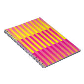 ピンクイエローオレンジストライプの色 ノートブック (右側)