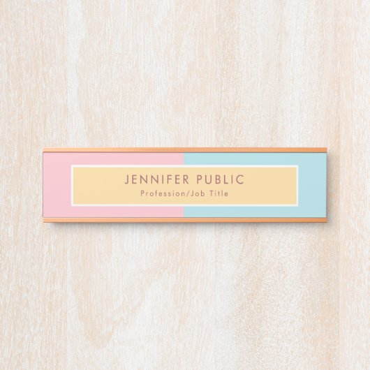 ピンクイエローブルーモダンテンプレートスタイリッシュバラ金ゴールド サインプレート (正面)