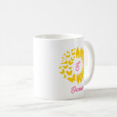 ピンクイエローモノグラムひまわり蝶々 コーヒーマグカップ (正面右)