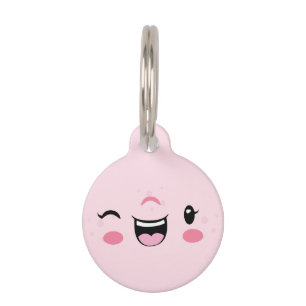 ピンクウィンキングかわいい顔ドッグラベル ペット　ネームタグ
