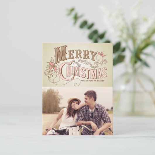 ピンクウェスタンタイポグラフィメリークリスマスフォト シーズンポストカード (スタンド正面)