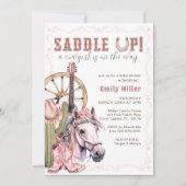 ピンクウェスタン女性のカーボーイベビーシャワーサドルアップカード 招待状 (正面)