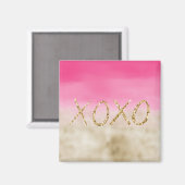 ピンクウォーターカラーグラム金ゴールド絞り染めXOXOグリッター マグネット (正面/裏面)