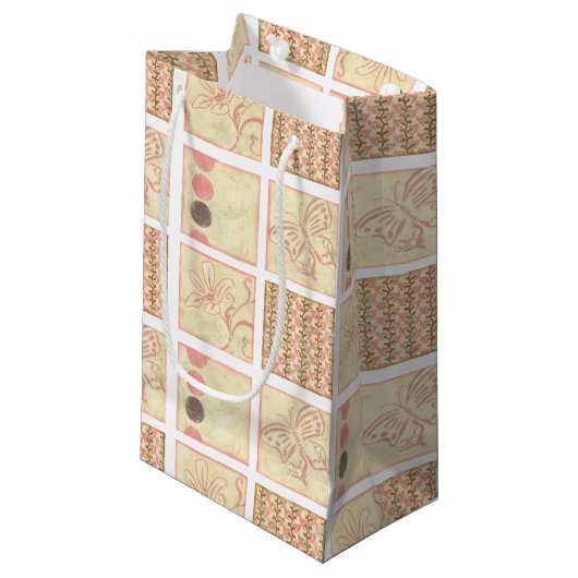 ピンクウッドブロックスケッチズバイチャリティリアザリス スモールペーパーバッグ (正面アングル)