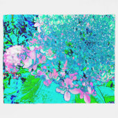 ピンクエレガントとブルーのライムライトアジサイ フリースブランケット (正面(横))