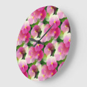 ピンクエレガントと白のインパティエンズフラワーパターン ラージ壁時計 (傾斜)