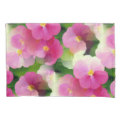 ピンクエレガントと白のインパティエンズフラワーパターン 枕カバー (正面左)