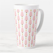 ピンクエレガントのクリスマスツリーフォレスト、ゴールデンスターズ カフェラテマグ (右アングル)