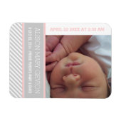 ピンクエレガントのグレーストライプのの赤ちゃん女の子誕生 マグネット (横)