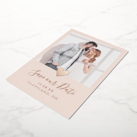 ピンクエレガントの写真日付を保存実在バラ金ゴールド 箔招待状 (回転した状態)