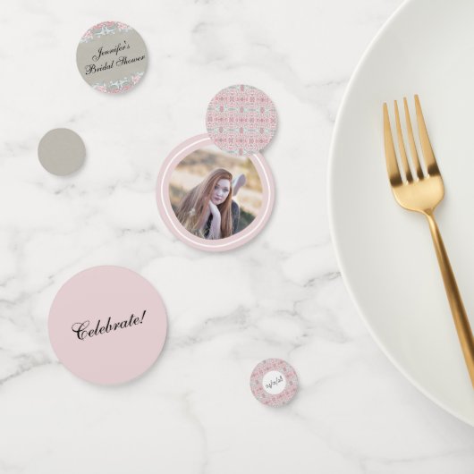 ピンクエレガントの巻物 コンフェッティ (グループ)