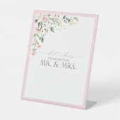 ピンクエレガントの水彩フローラ日付アイディア台座 台座サイン (正面)