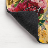 ピンクエレガントの花イエローモノグラム マウスパッド (コーナー)